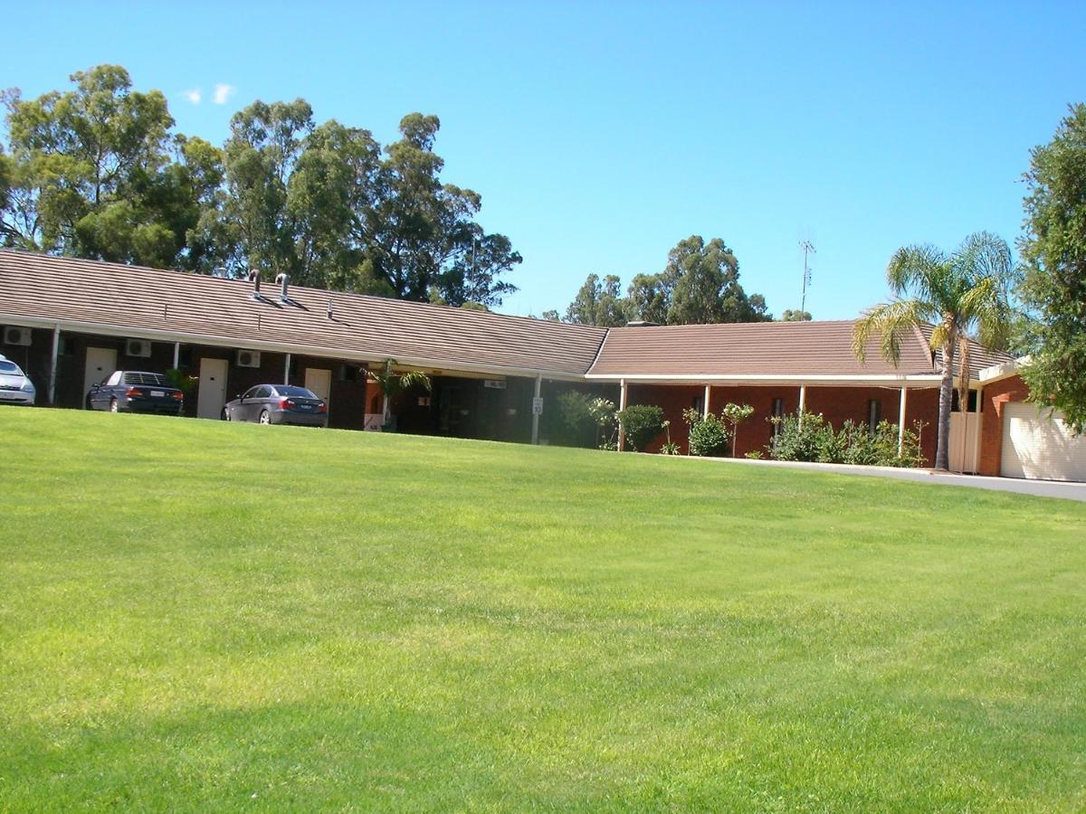 Tocumwal Golf Resort 외부 사진