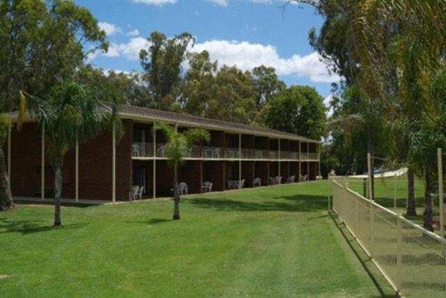 Tocumwal Golf Resort 외부 사진